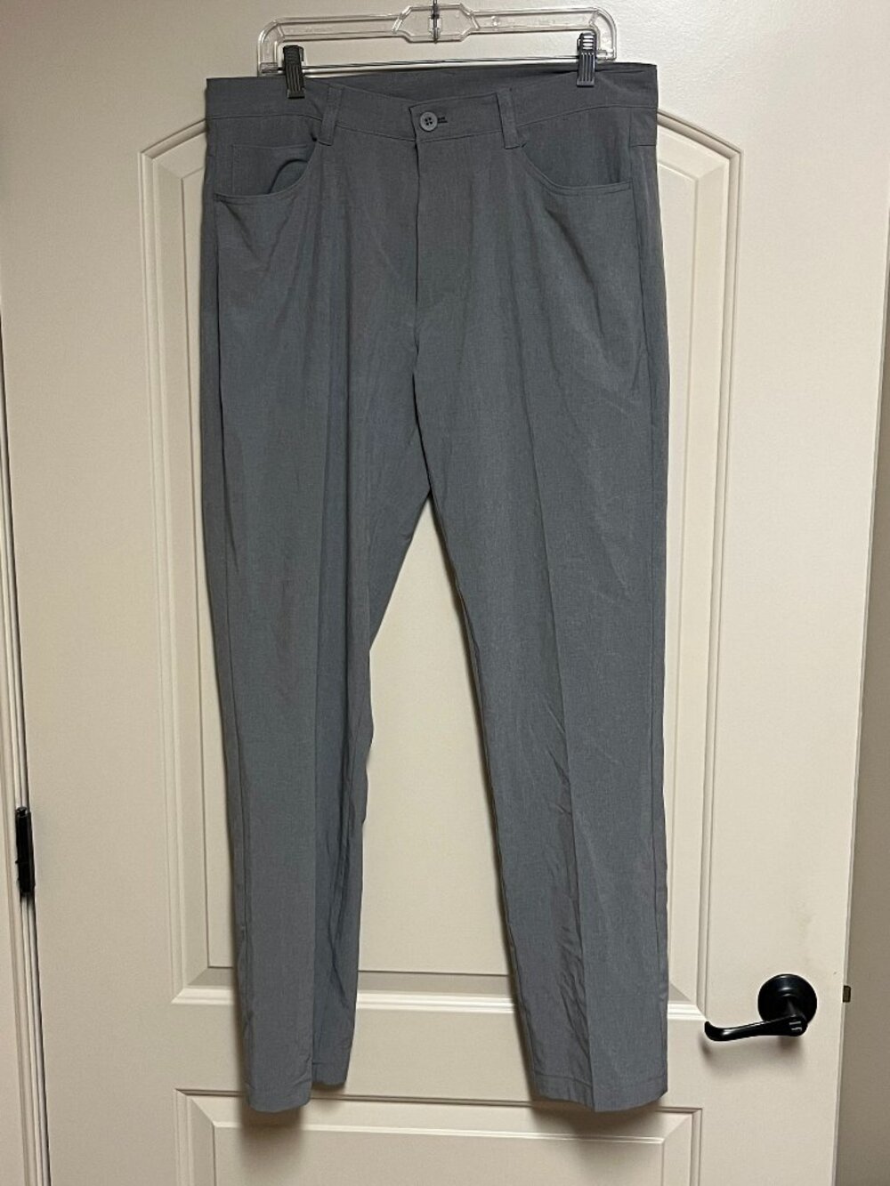 Izod Golf Men's Gray Golf Pants Size 34 X 32